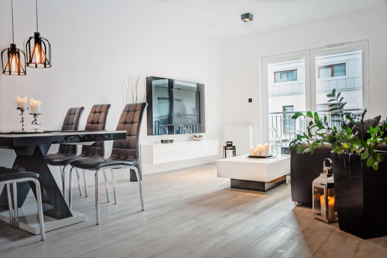 Apartamenty Homely Place Casa Verona - Stary Rynek - Parking Poznań Buitenkant foto