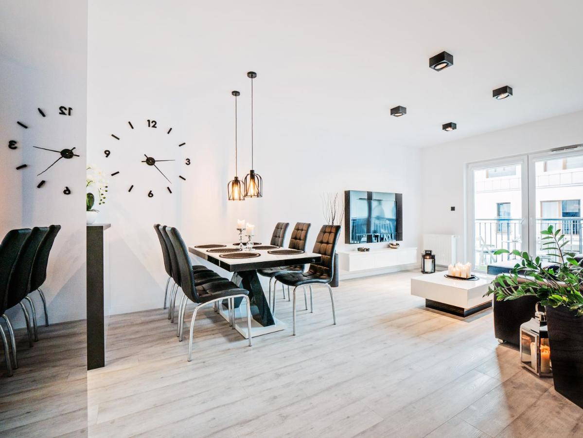 Apartamenty Homely Place Casa Verona - Stary Rynek - Parking Poznań Buitenkant foto