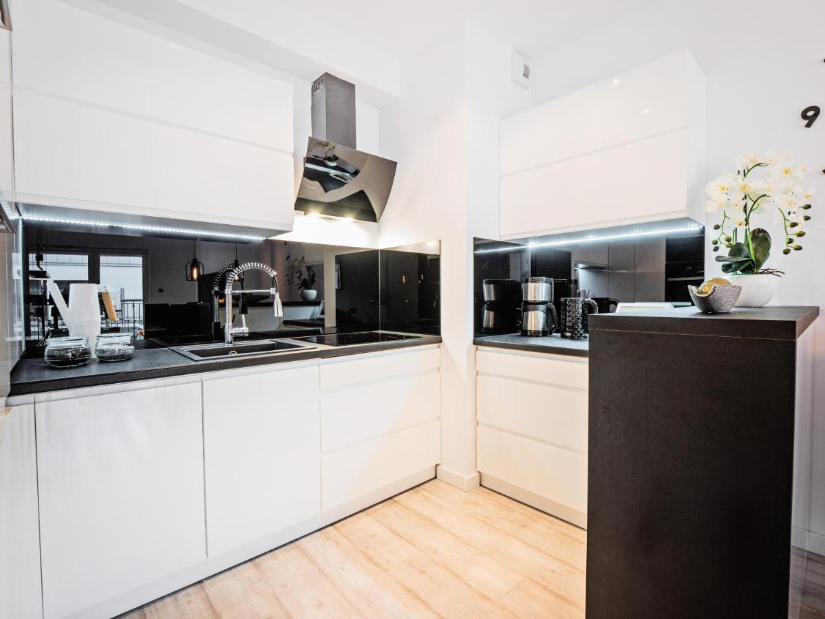 Apartamenty Homely Place Casa Verona - Stary Rynek - Parking Poznań Buitenkant foto