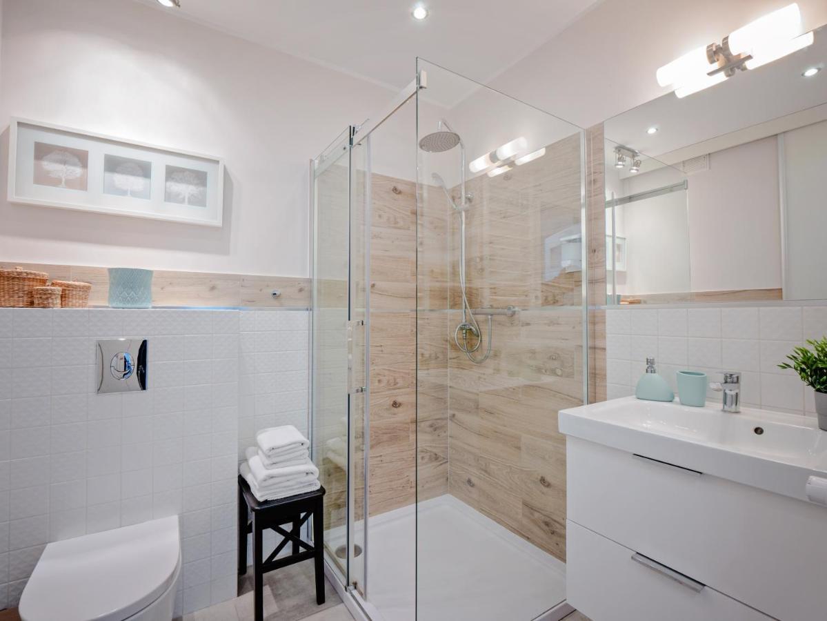 Apartamenty Homely Place Casa Verona - Stary Rynek - Parking Poznań Buitenkant foto