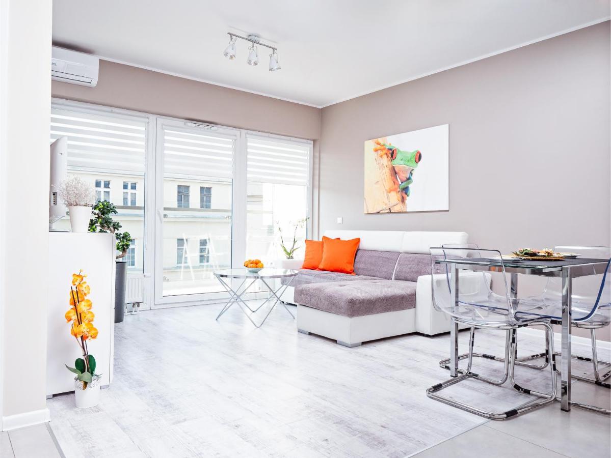 Apartamenty Homely Place Casa Verona - Stary Rynek - Parking Poznań Buitenkant foto
