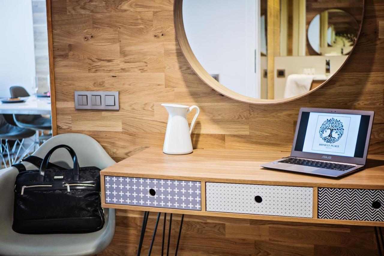 Apartamenty Homely Place Casa Verona - Stary Rynek - Parking Poznań Buitenkant foto